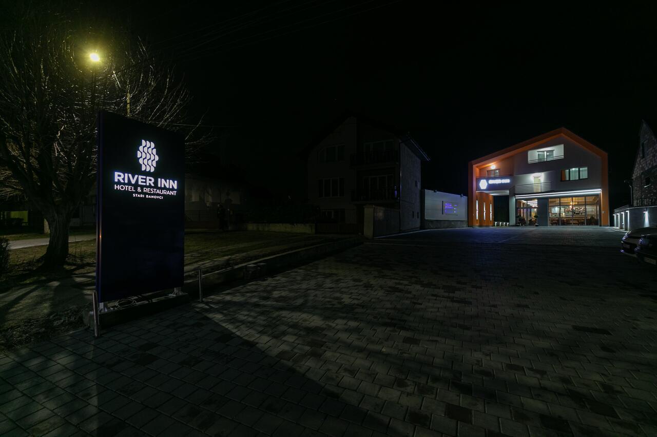 River Inn Stari Banovci Exteriér fotografie